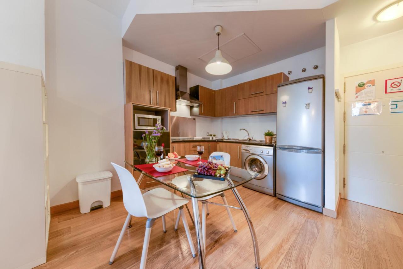 Lyrioshomes Apartamento Estudio La Biznaga Малага Екстериор снимка